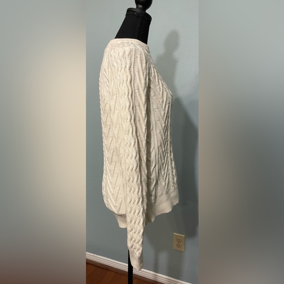 Gap Relaxed Cable-Knit Sweater - Medium - Picture 4 of 11